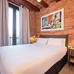Sweett - Gallery Poble Sec Apartahotel 4*