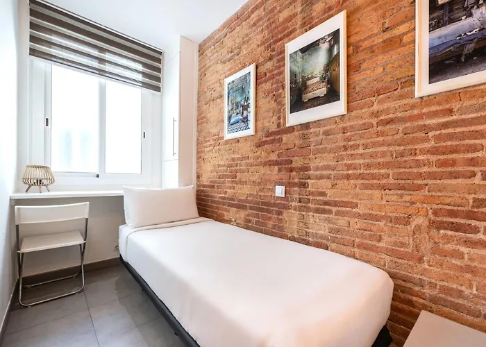 Sweett - Gallery Poble Sec Aparthotel