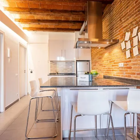 Sweett - Gallery Poble Sec Апарт-отель Барселона