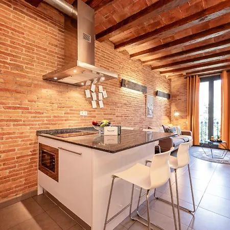 Апарт-отель Sweett - Gallery Poble Sec 4*