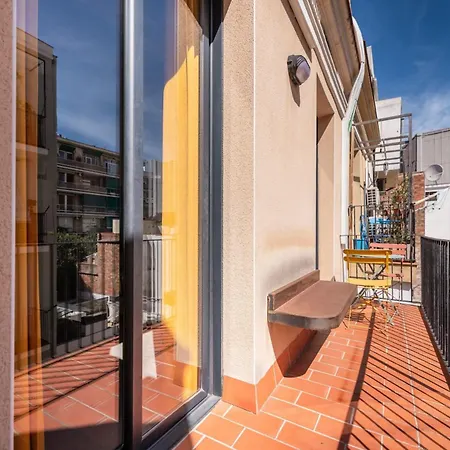Sweett - Gallery Poble Sec Апарт-отель 4*