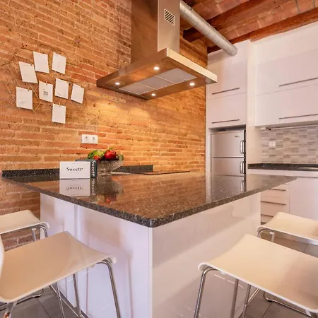 Апарт-отель Sweett - Gallery Poble Sec Барселона