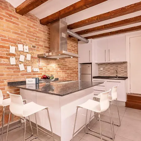 Sweett - Gallery Poble Sec Апарт-отель Барселона
